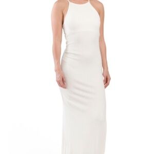 Elegant White Maxi Dress